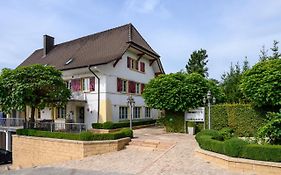 Apart-Hotel Pont-De-Thielle